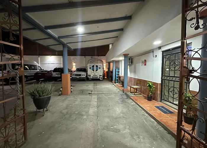 Hotel Paseo De La Montana