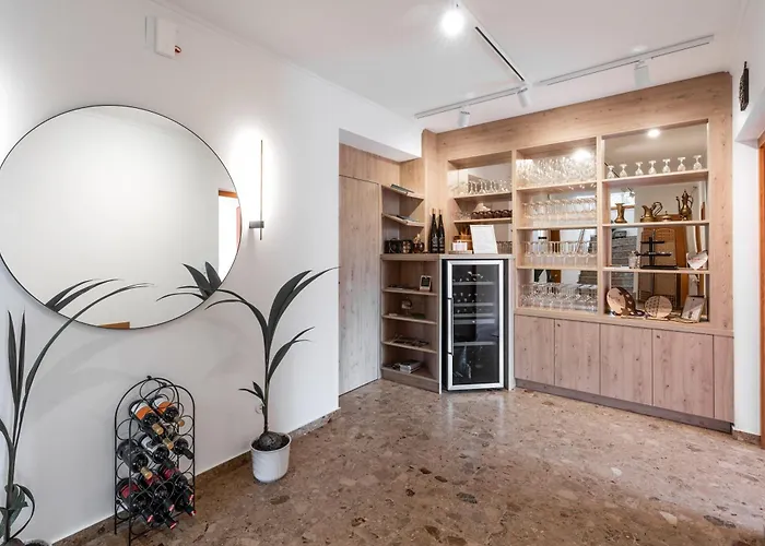 SISTERS Haus Hotel Garni
