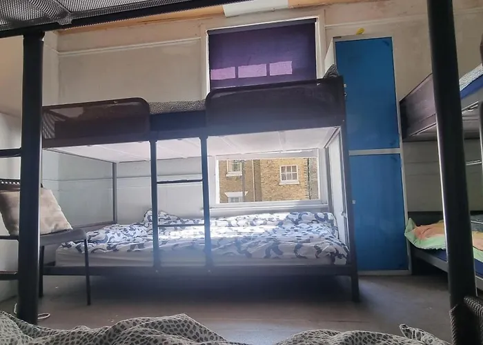 First&Last Youth Hostel
