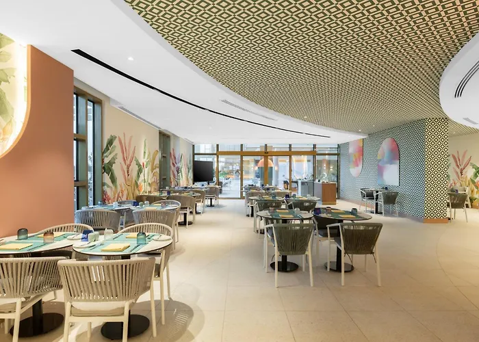 Voco Jeddah Gate By Ihg