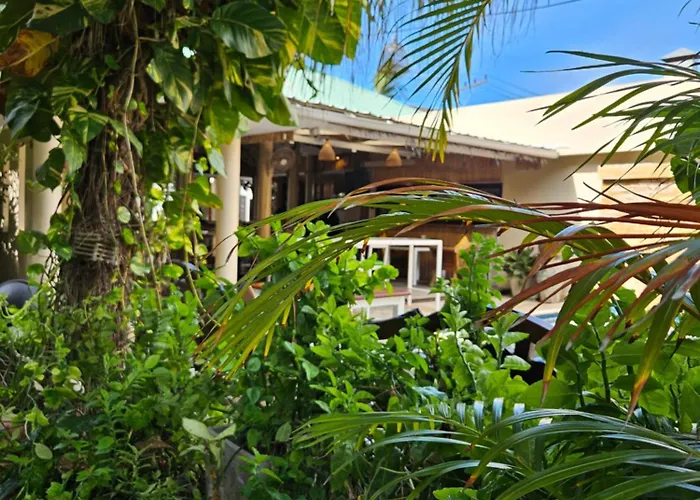 Greenlight Fisherman'S Village Samui Resort & Cafe