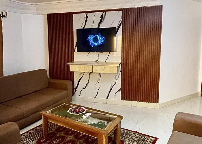 Touraco Suite Hotel Business