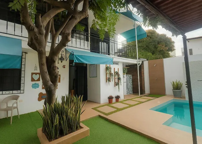 Costa Verde Hostal