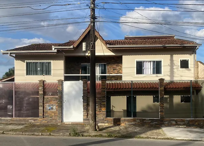 Hospedagem Doce lar