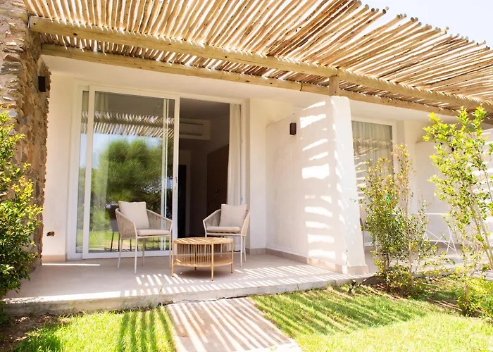 Cala Lupo Resort