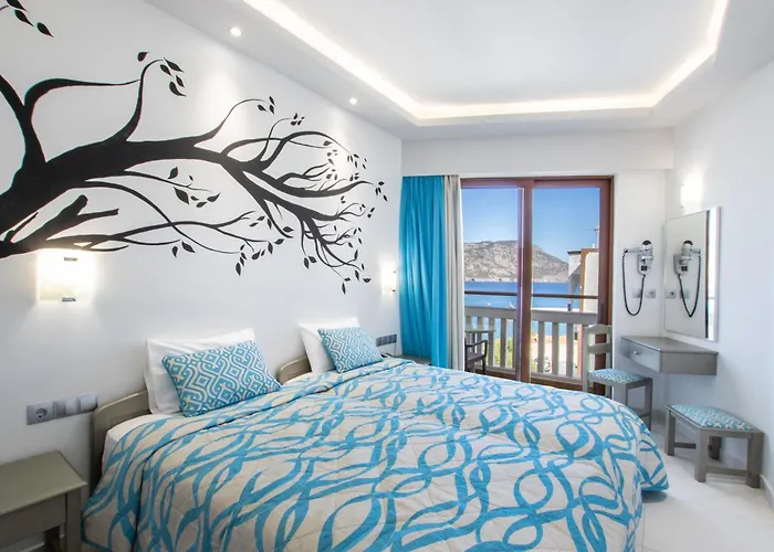 Oceanis Hotel