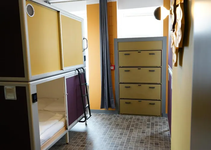 Five Elements Hostel And Capsules Frankfurt