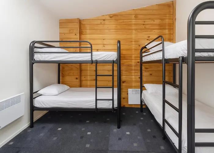 Victoria Hostel