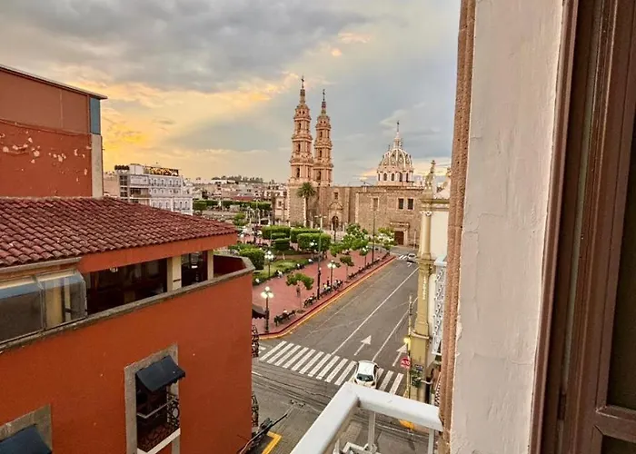 Hotel Plaza