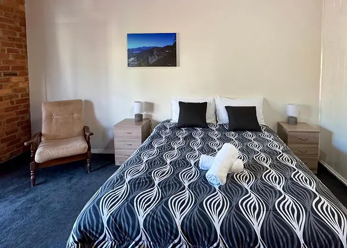 Diamond House Motor Inn