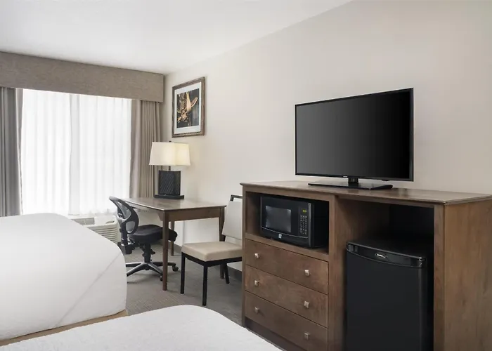 Best Western Plus Frontier Inn