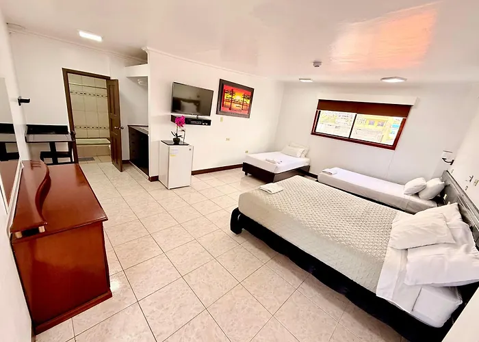 Hotel Los Algarrobos