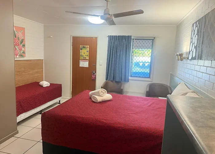 Emerald Highlands Motel