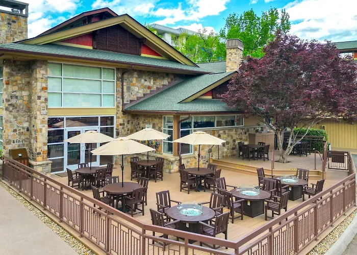 Greystone Lodge On The River