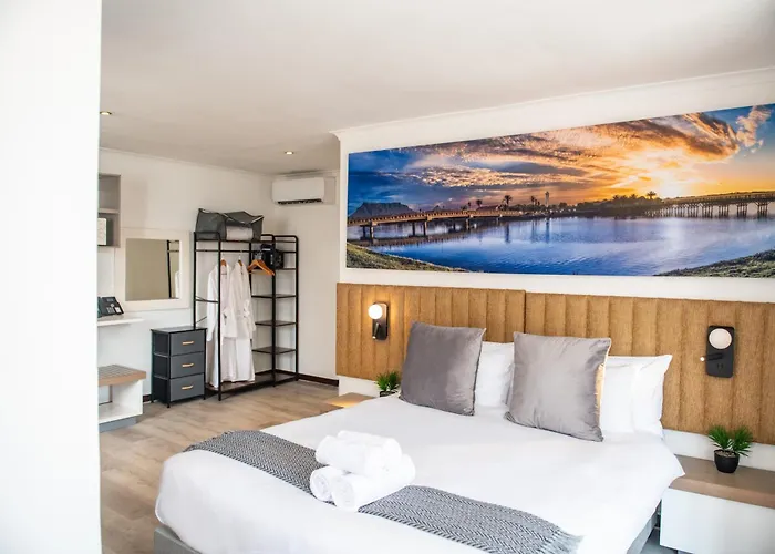 Cape Diamond Boutique Hotel
