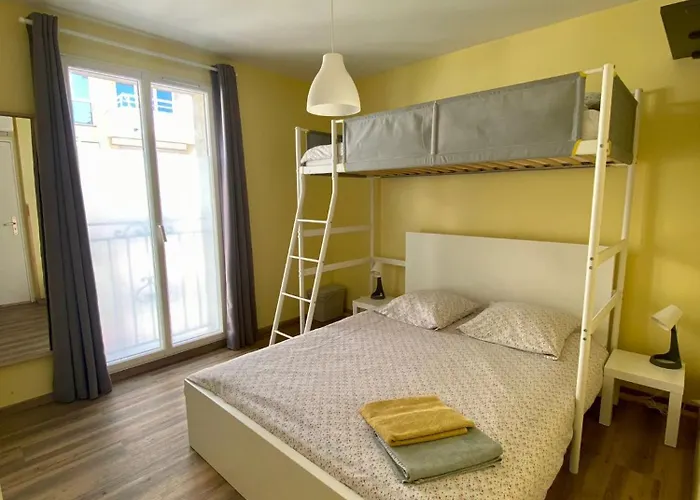 Bohobos Hostel