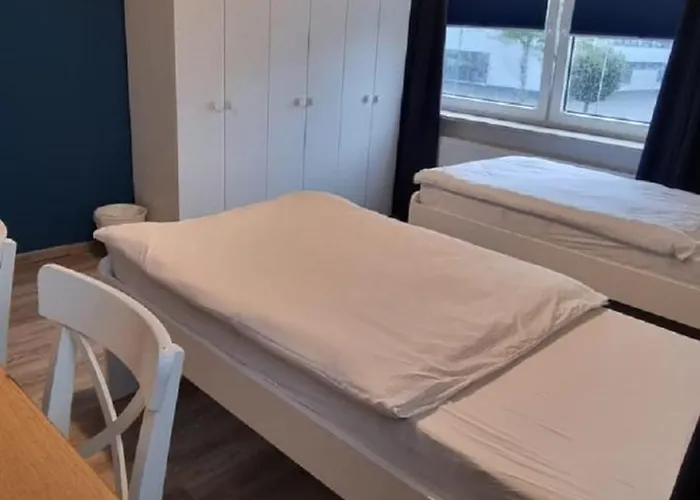 Dreibettzimmer Blau in zentraler Lage