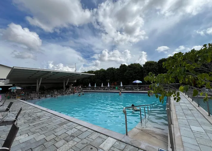 Diroma Fiori Direto Com O Grupo Diroma Com Acesso Ao Acqua Park E Cafe Da Manha
