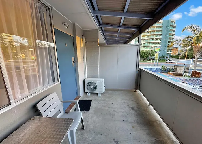 Golden Sands Motor Inn