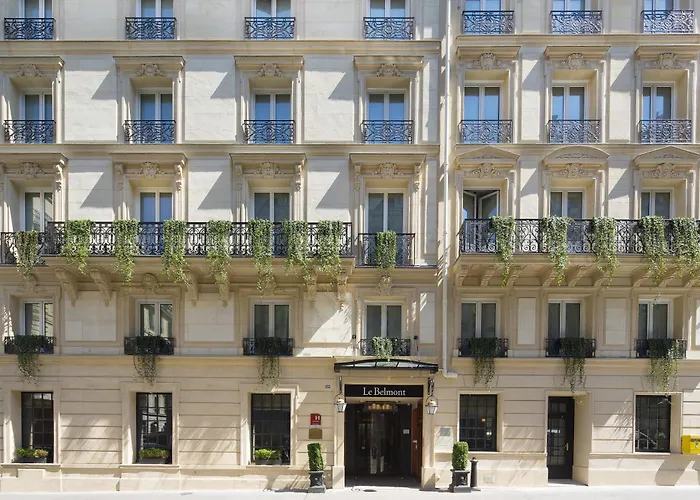 Hotel Le Belmont Paris