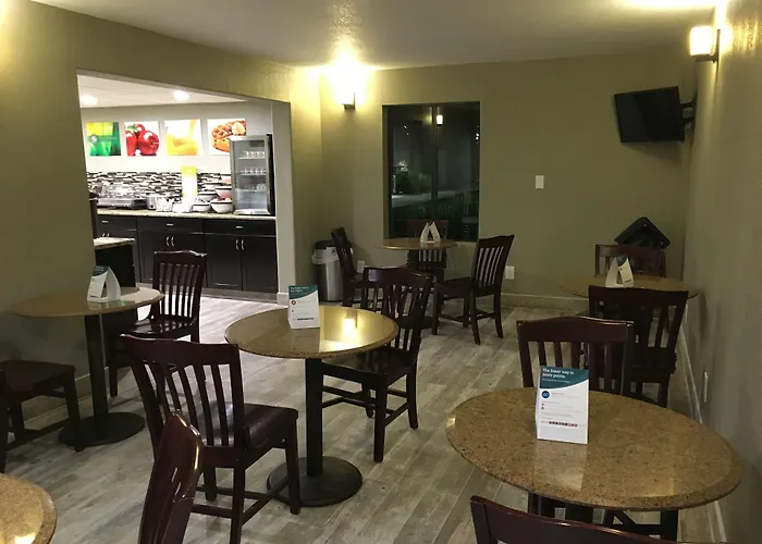 Quality Inn & Suites