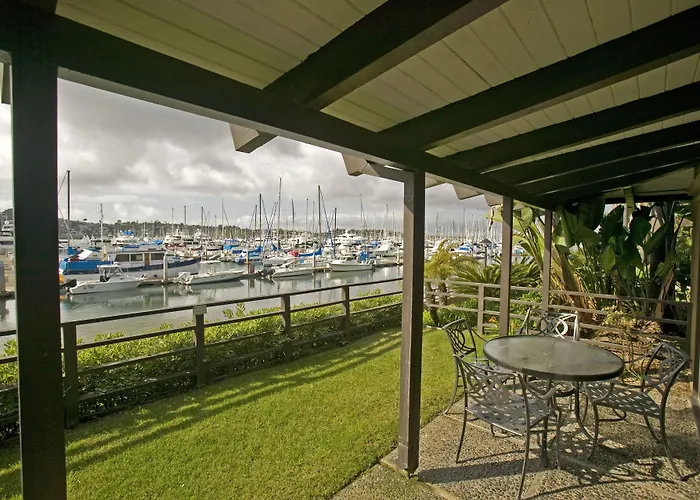 Best Western PLUS Island Palms Hotel&Marina