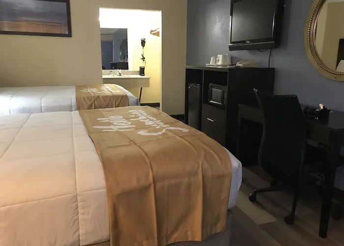 Days Inn By Wyndham Greensboro Airport