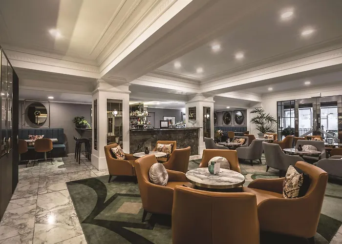 The Savoy Hotel On Little Collins Melbourne