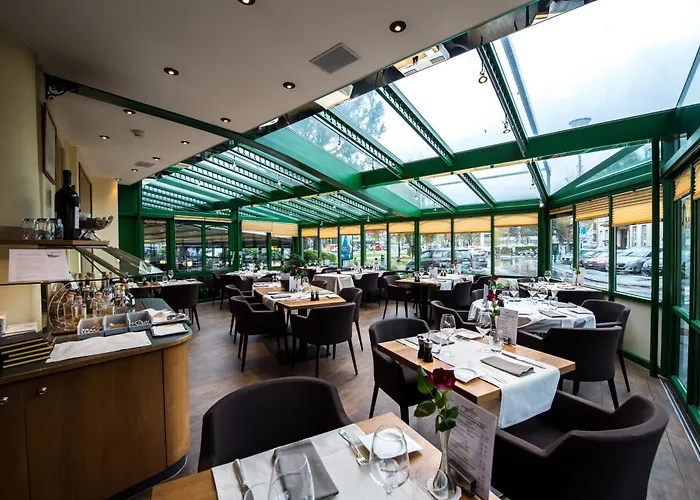 Astra Vevey Hotel & Restaurant