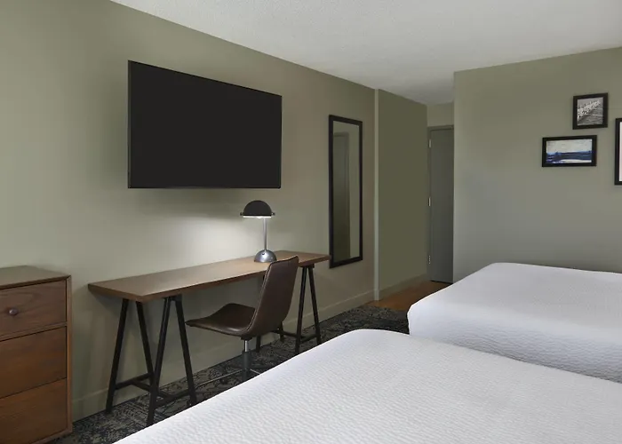 Four Points By Sheraton Toronto Airport