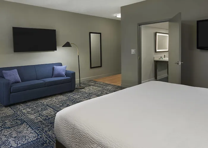 Four Points By Sheraton Toronto Airport