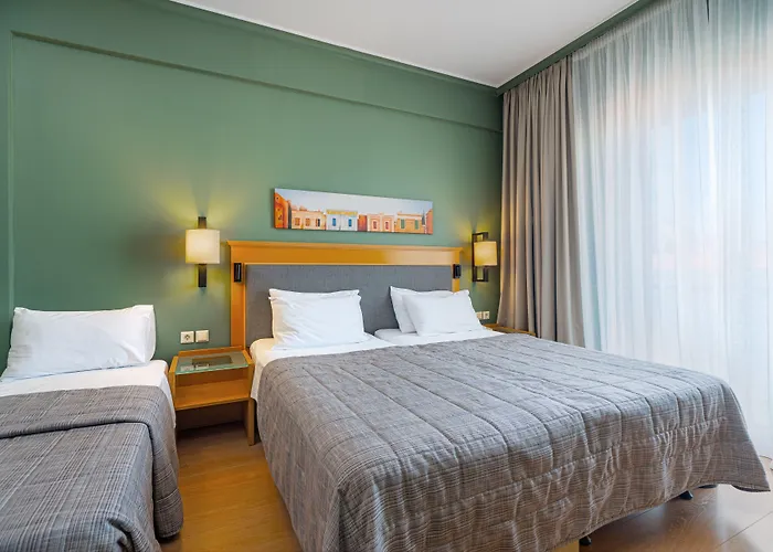 Plaka Hotel