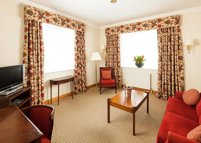 Mercure York Fairfield Manor Hotel