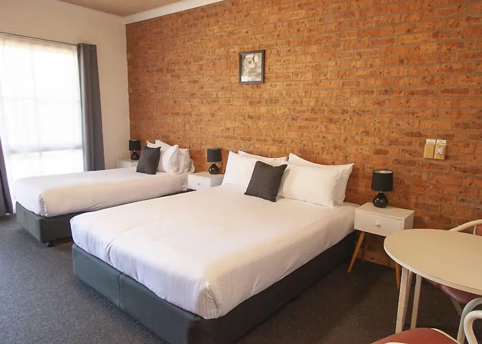Bega Downs Motor Inn