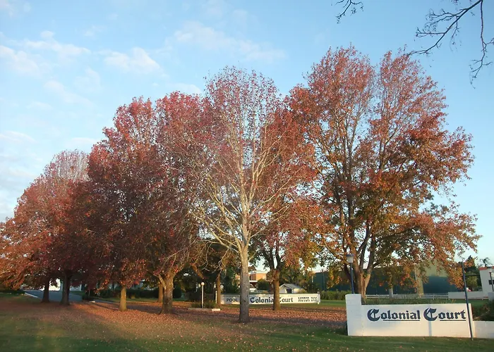 Colonial Court Motor Inn