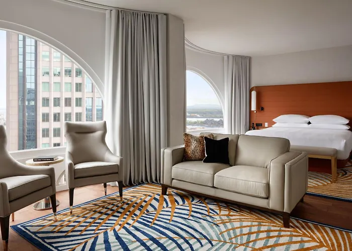 Montreal Marriott Chateau Champlain