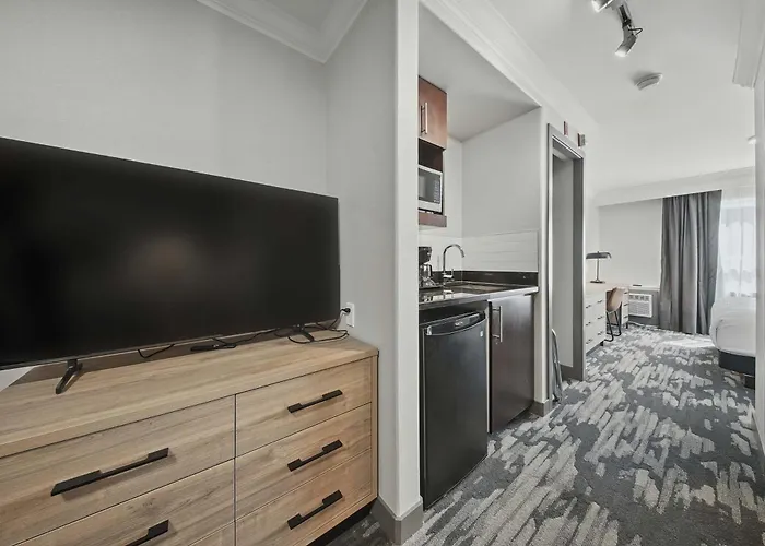 Sandman Hotel Red Deer