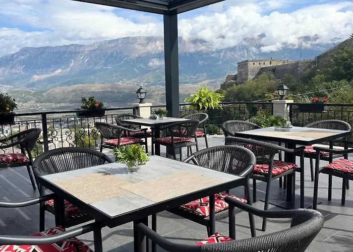 Castle Hotel