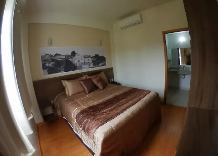 Hotel 494 Oliveira-MG