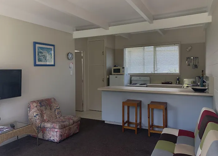 Aloha Seaview Resort Motel