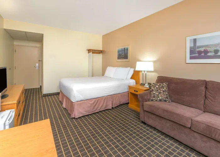 Howard Johnson By Wyndham Tillsonburg