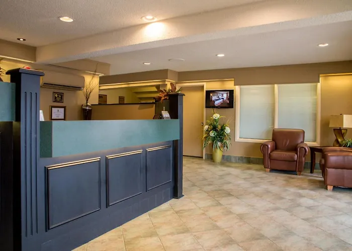 Maritime Inn, An Ascend Collection Hotel