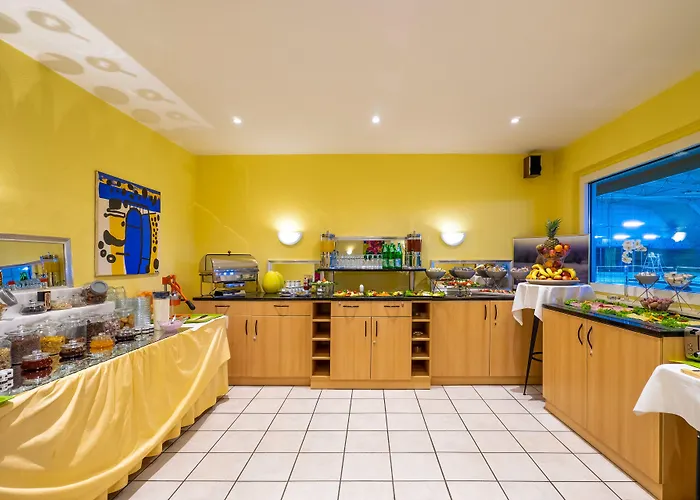 Confour Hotel