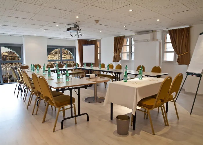 Maisons Du Monde Hotel & Suites - Marseille Vieux Port