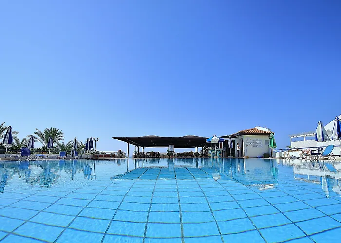 Helios Bay Hotel And Suites