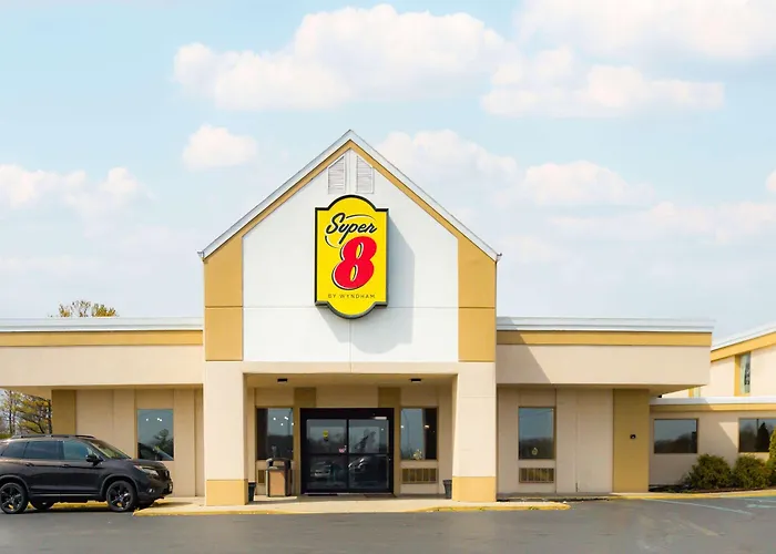 Super 8 By Wyndham Indianapolis South