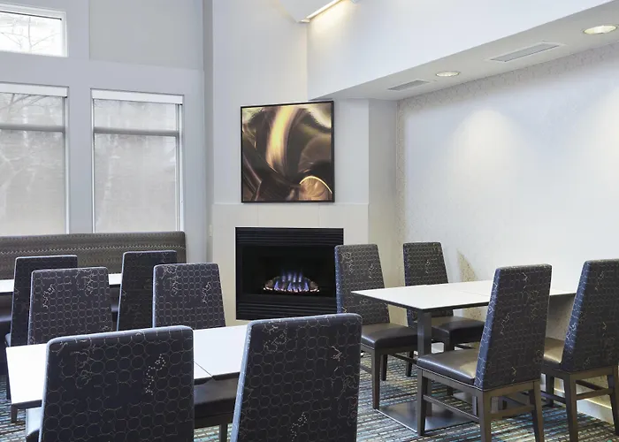 Residence Inn Detroit / Auburn Hills