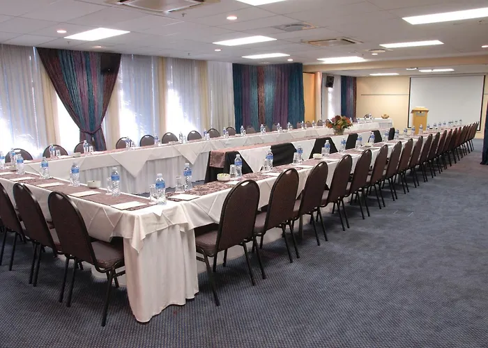 Cape Town Lodge Hotel