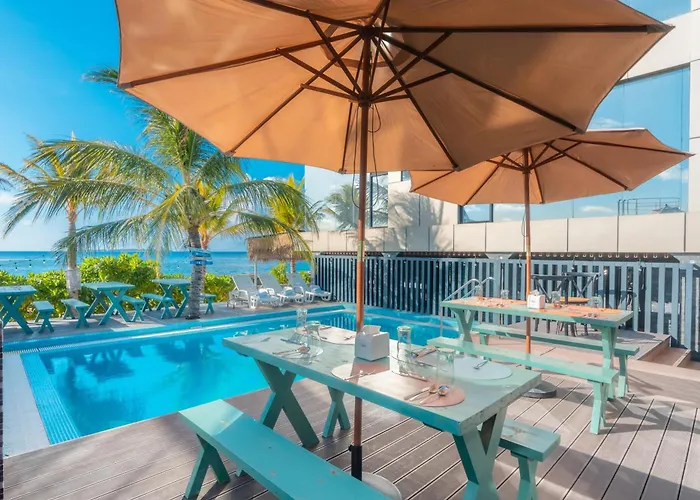 Swarn By Hawks Hotels Kamadhoo Baa Atoll