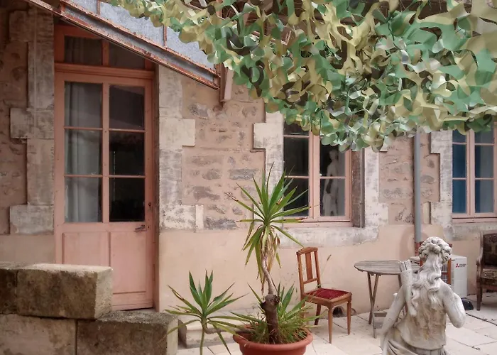 Le Couvent Des Capucines - Dortoir Velo Via Rhona - Les Petites Fees